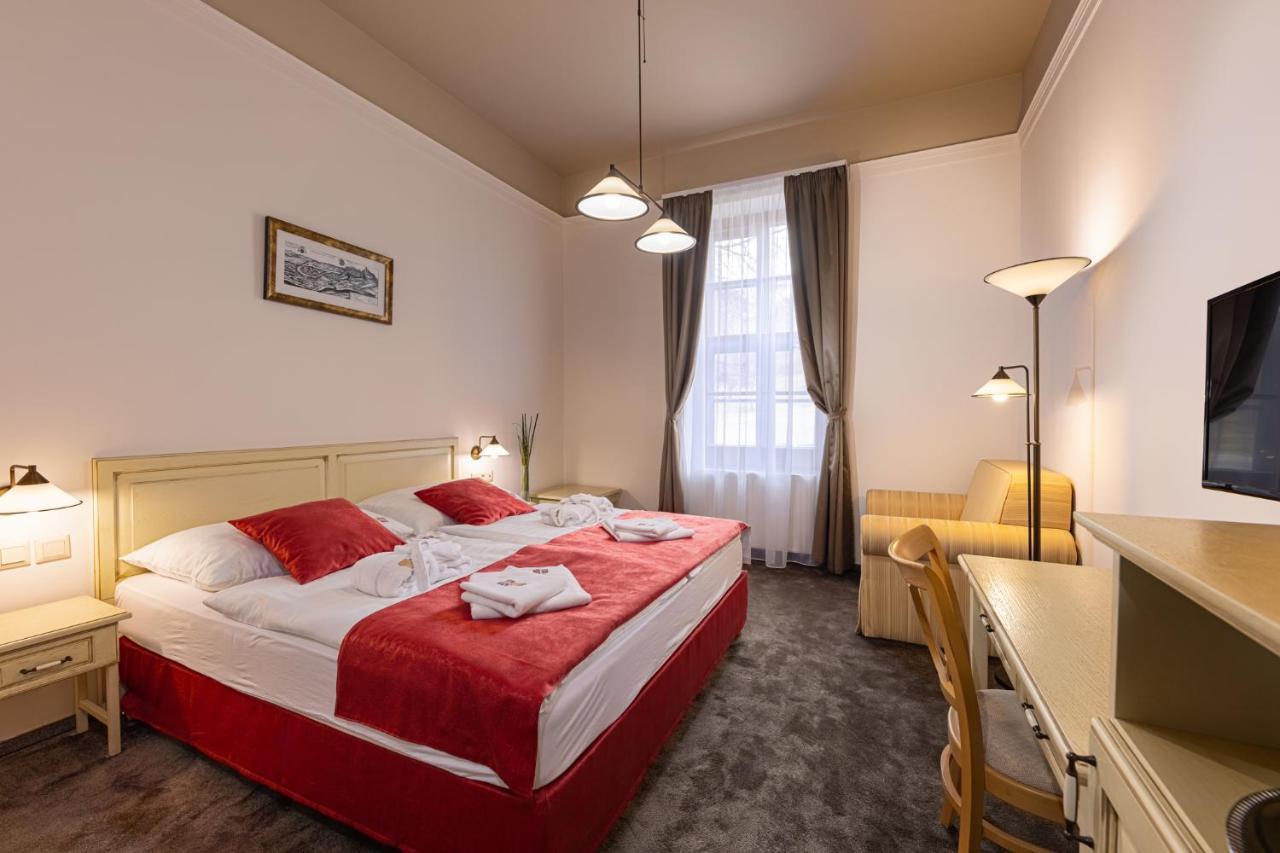 Bazilika Alatt Panzio Bed and Breakfast Έστεργκομ Εξωτερικό φωτογραφία