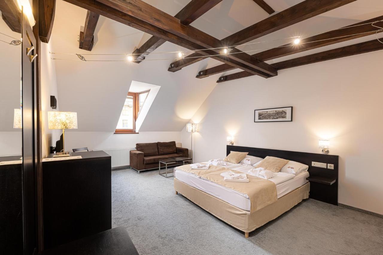 Bazilika Alatt Panzio Bed and Breakfast Έστεργκομ Εξωτερικό φωτογραφία